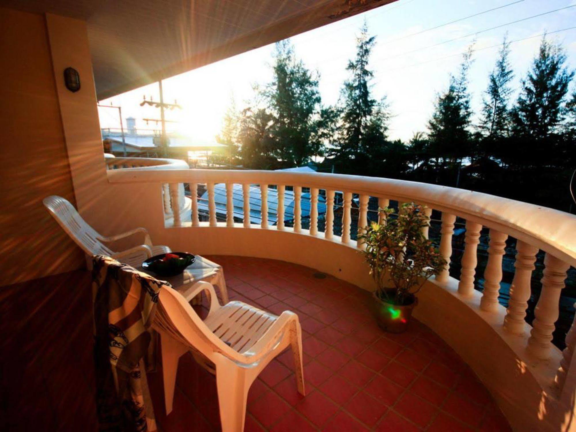 Kamala Sea View Praia de Kamala Exterior foto